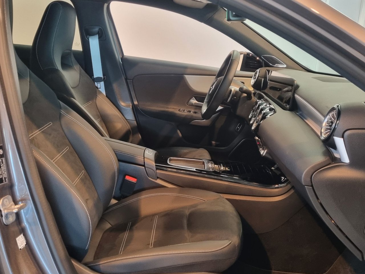 Mercedes-Benz A 250 e 8G-DCT, 218hp, 2026