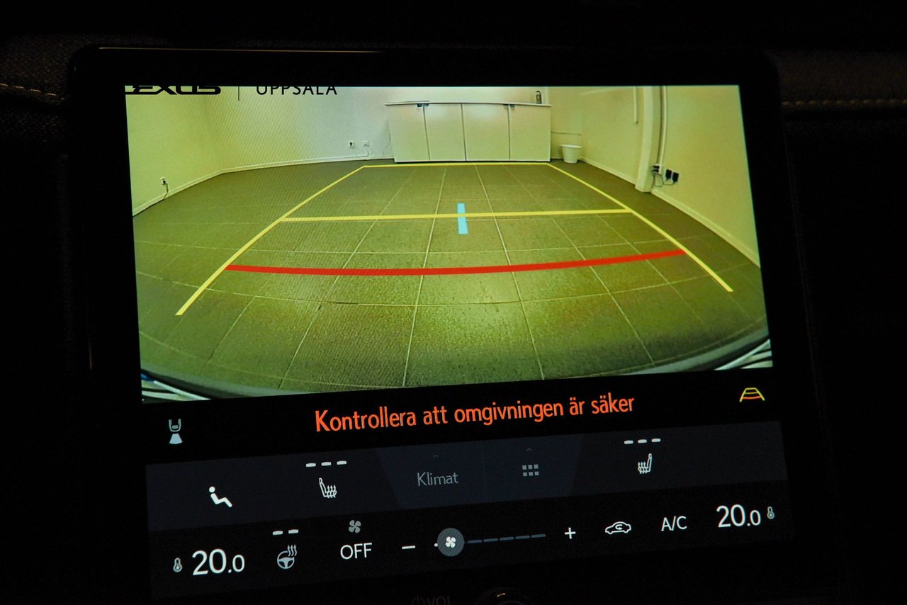 Lexus LBX 1.5 E-CVT, 136ps, 2024