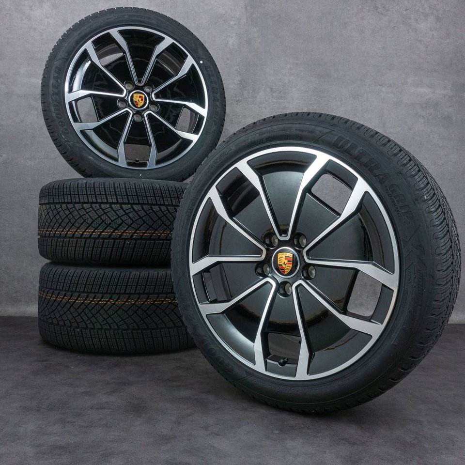 4st 20" Porsche Taycan Vinter...