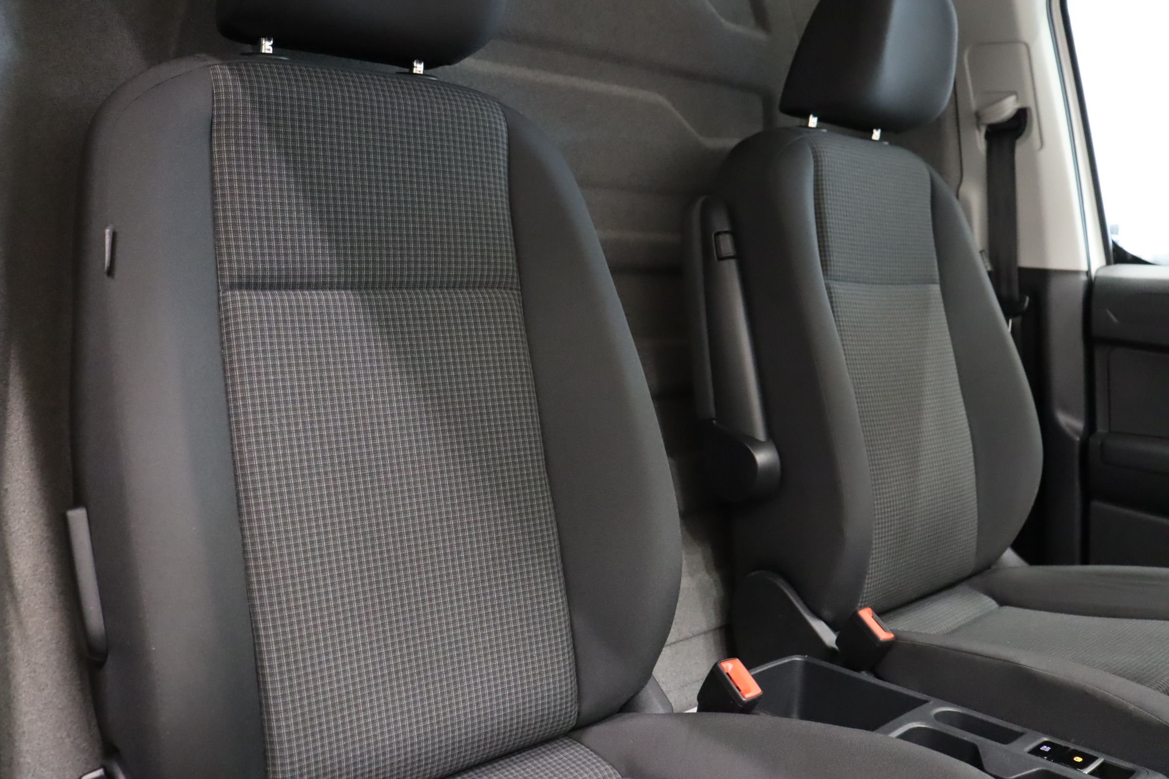 Volkswagen Caddy Cargo Maxi 2.0 TDI BMT DSG Sekventiell, 122hk, 2023