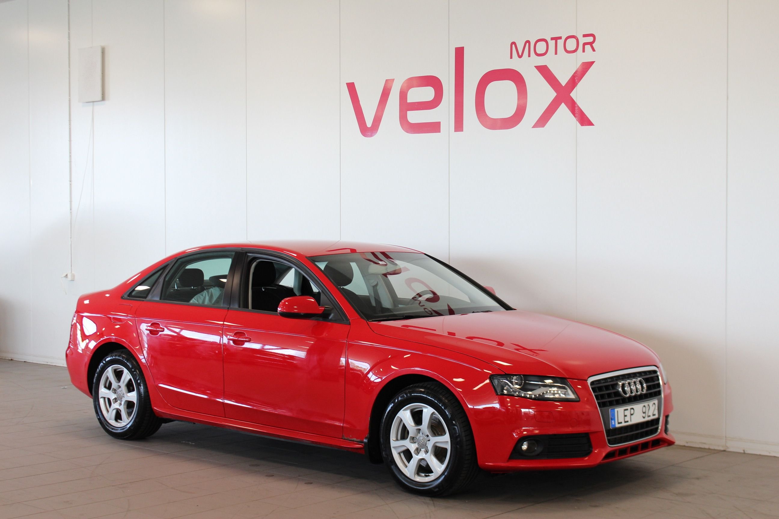 Audi A4 Sedan 2.0 TFSI  Multitronic, 180hp, 2011