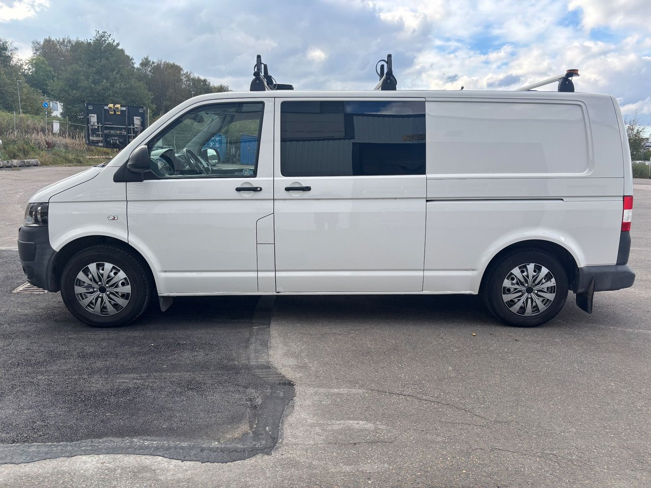Volkswagen Transporter VI KÖP...