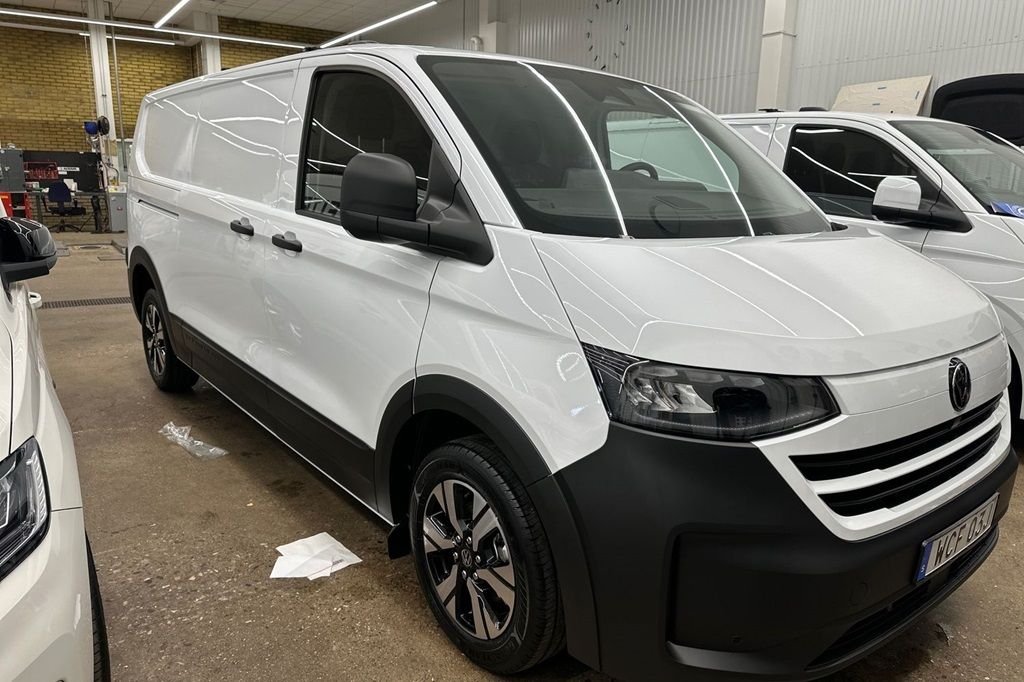 Volkswagen Transporter T7 150...