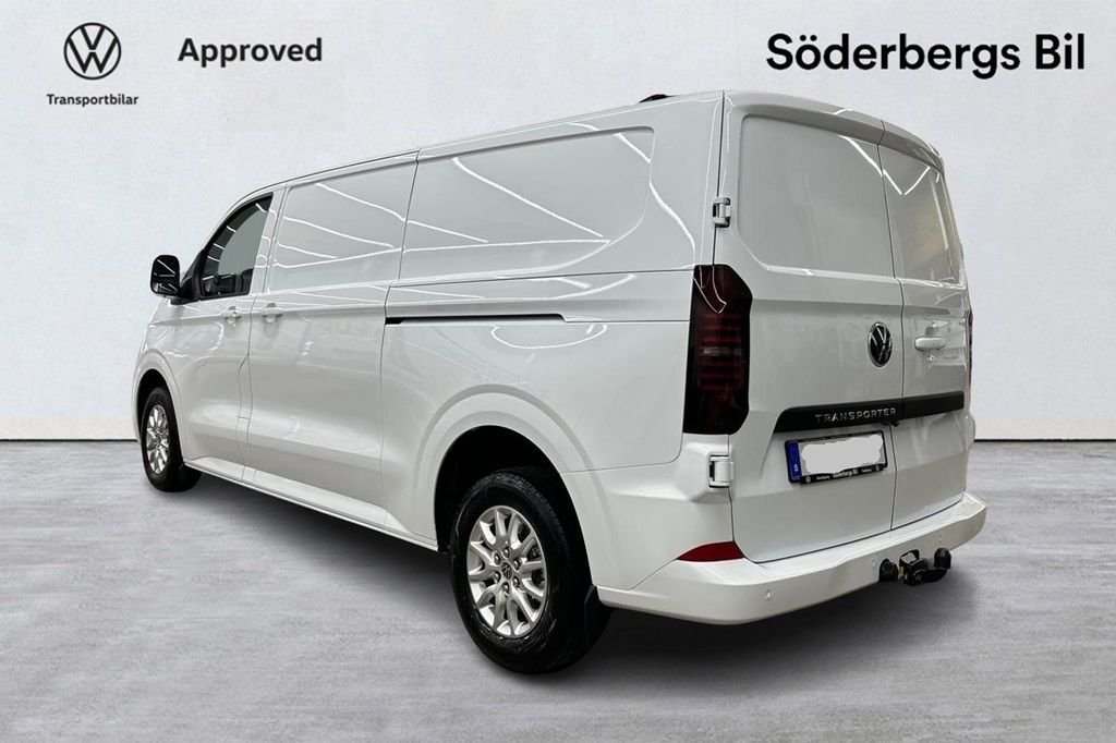 Volkswagen Transporter T7 150...