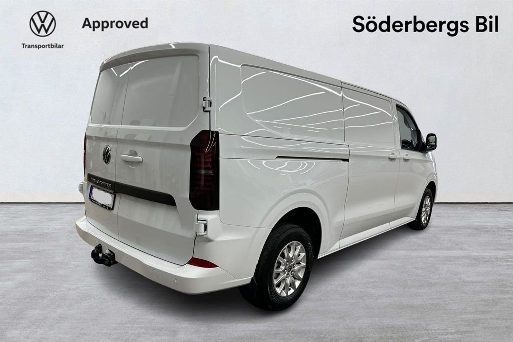 Volkswagen Transporter T7 150...