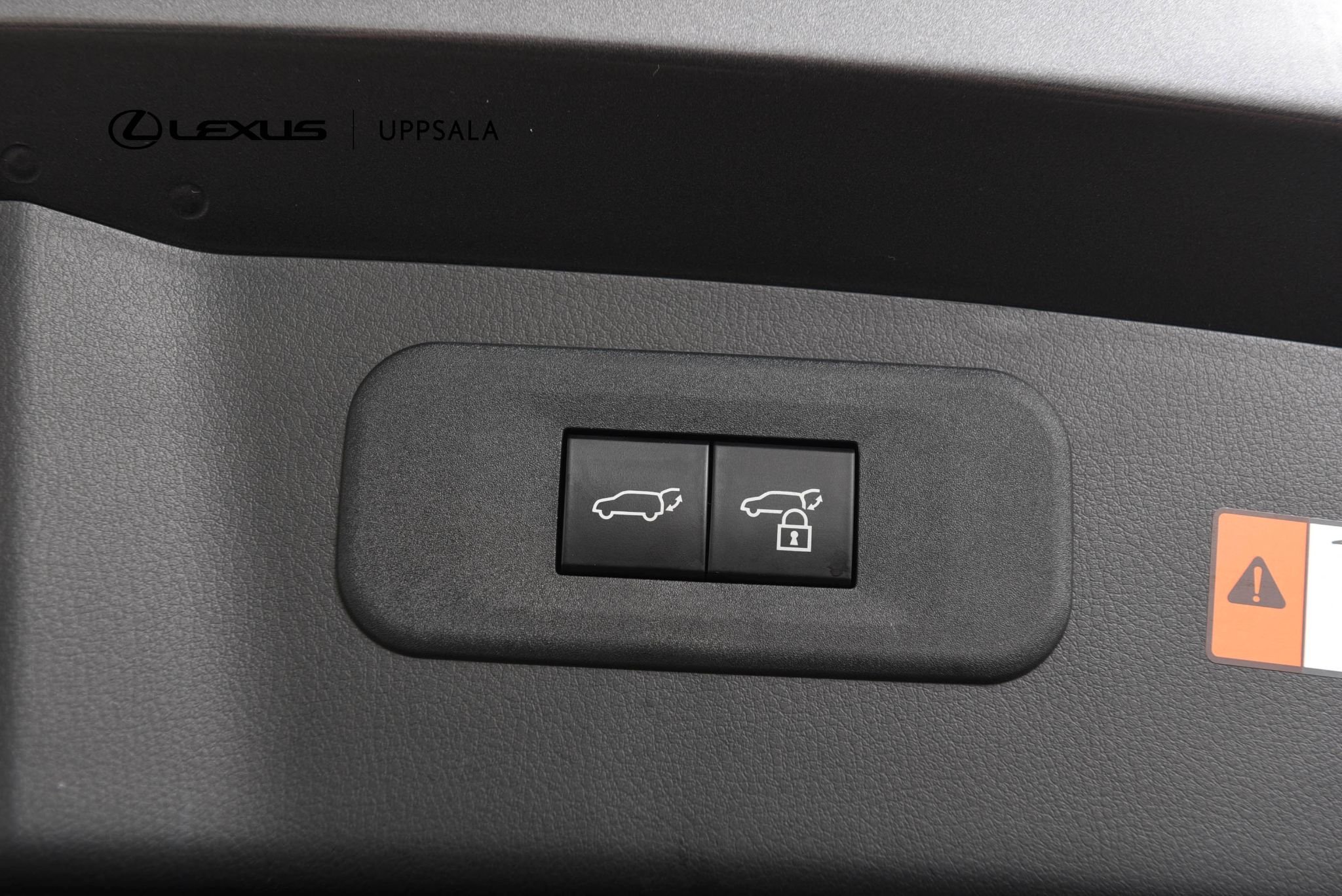 Lexus NX 350h E-CVT, 242hk, 2024