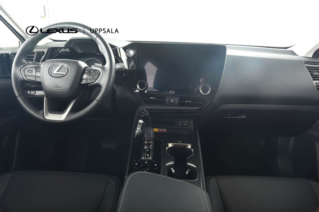 Lexus NX 350h E-CVT, 242hk, 2024