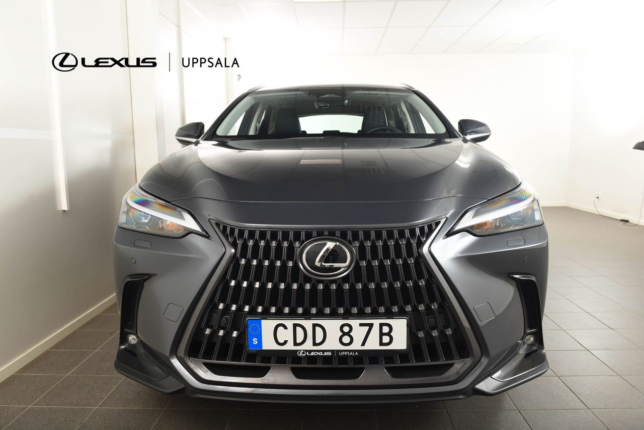 Lexus NX 350h E-CVT, 242hk, 2024