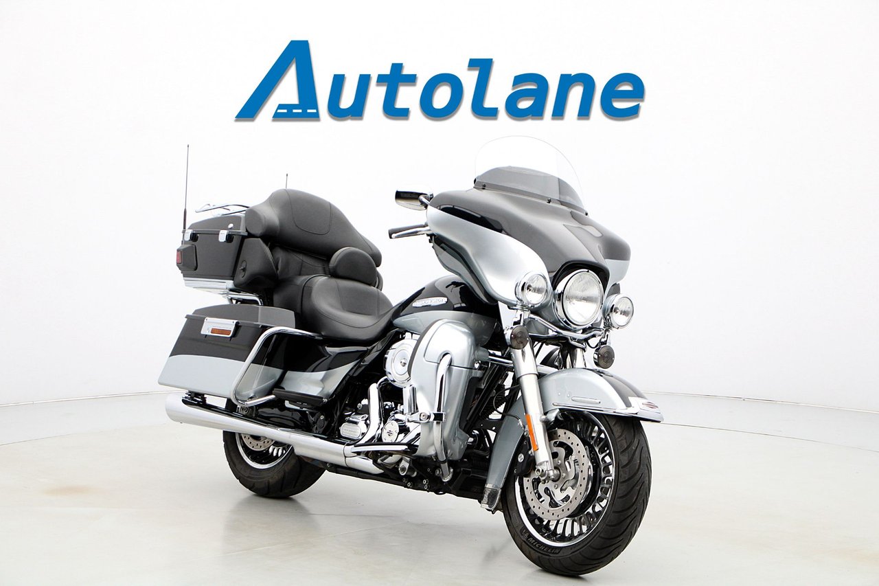 Harley-Davidson Electra Glide...