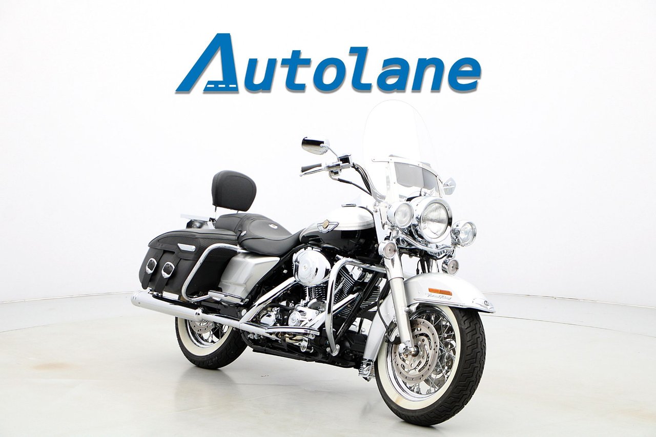 Harley-Davidson Road King Cla...