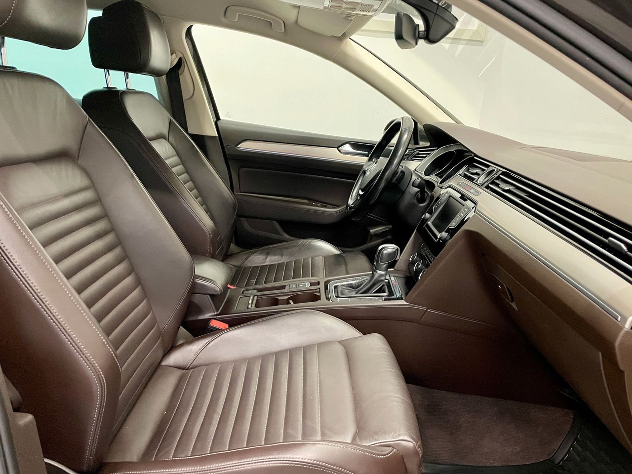 Volkswagen Passat Variant 2.0 TDI DPF SCR BMT 4Motion DSG Sequential, 190hp, 2017