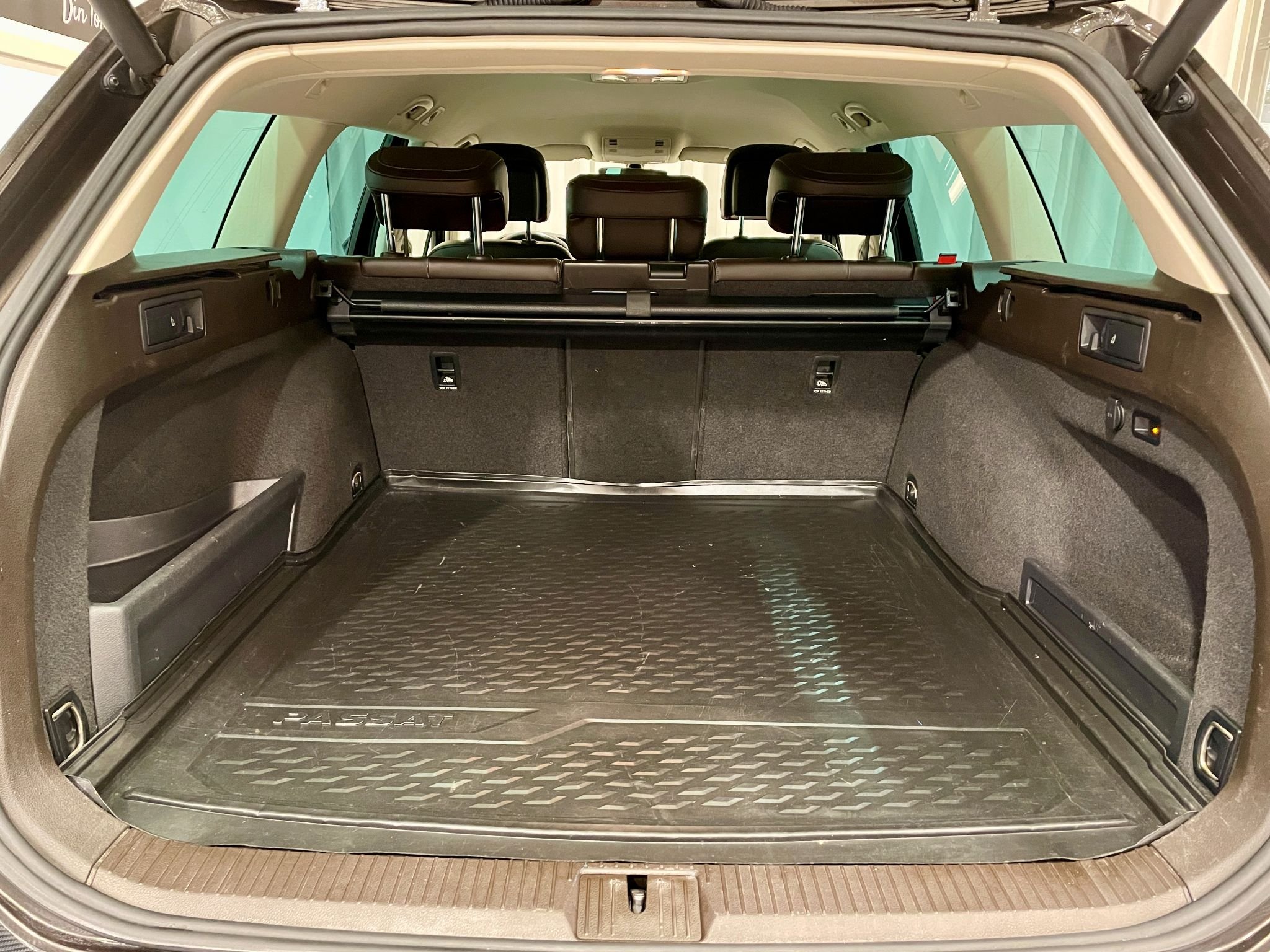 Volkswagen Passat Variant 2.0 TDI DPF SCR BMT 4Motion DSG Sequential, 190hp, 2017