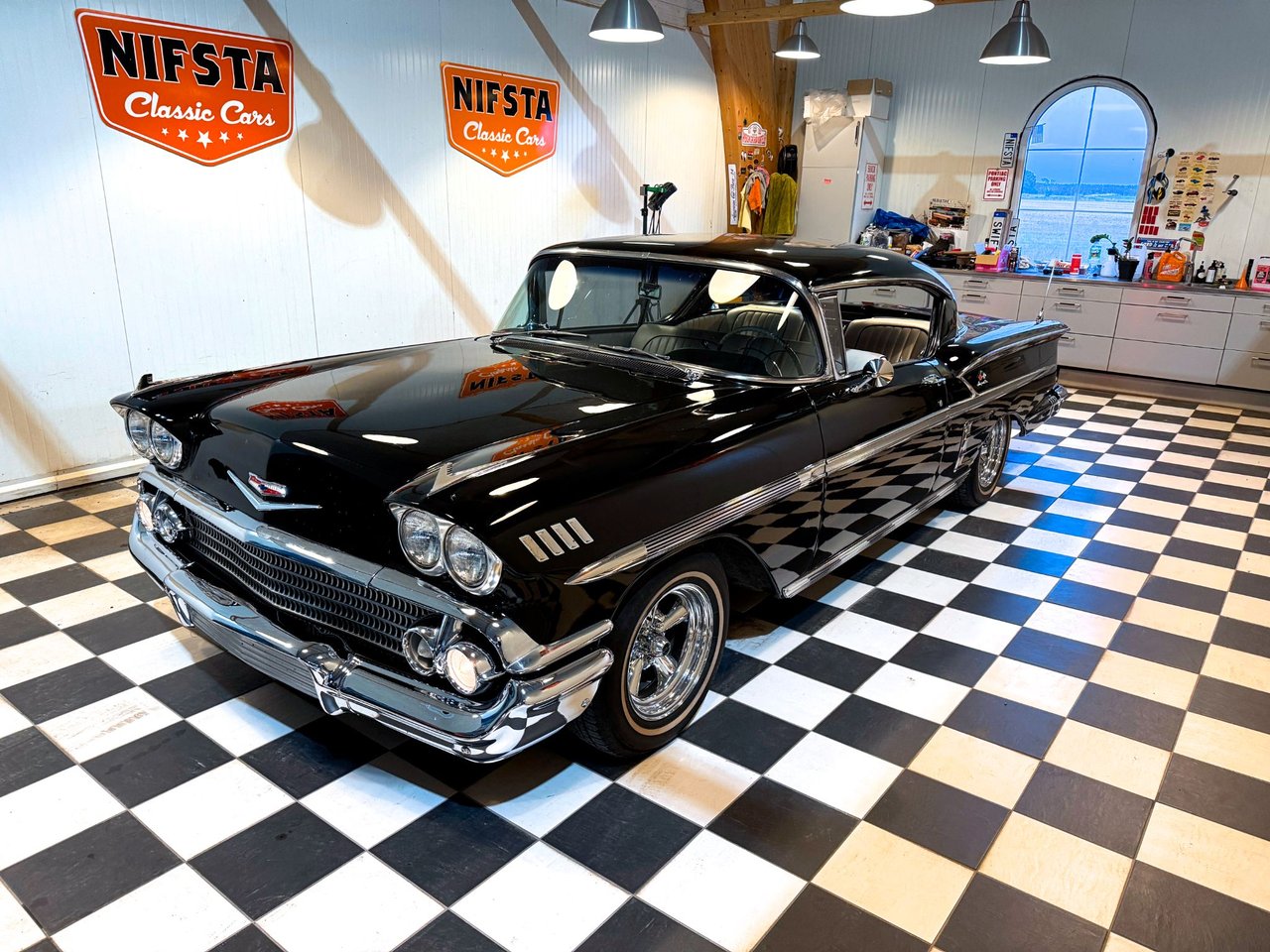 Chevrolet Impala 350 / TH400