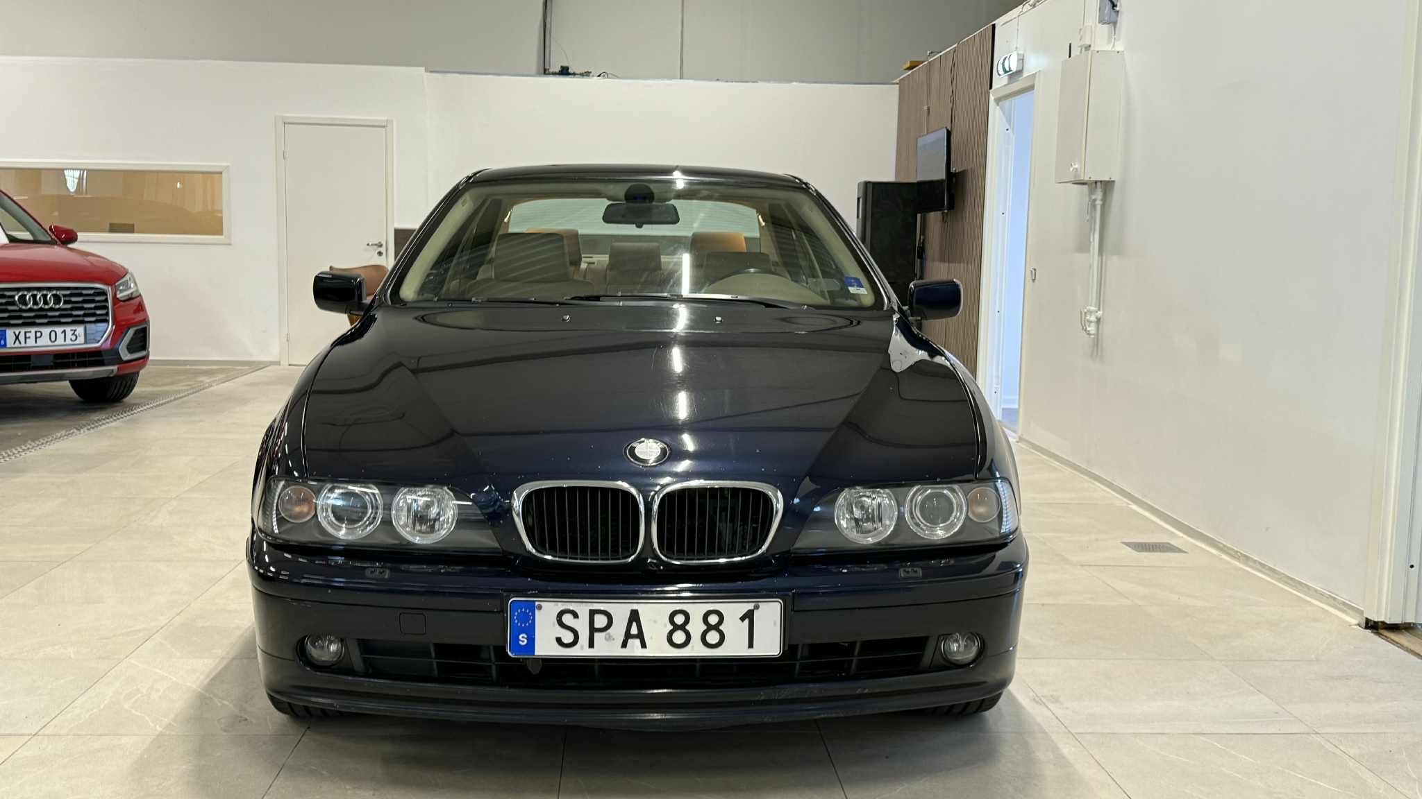 BMW 525i Sedan Automatic, 192hp, 2001