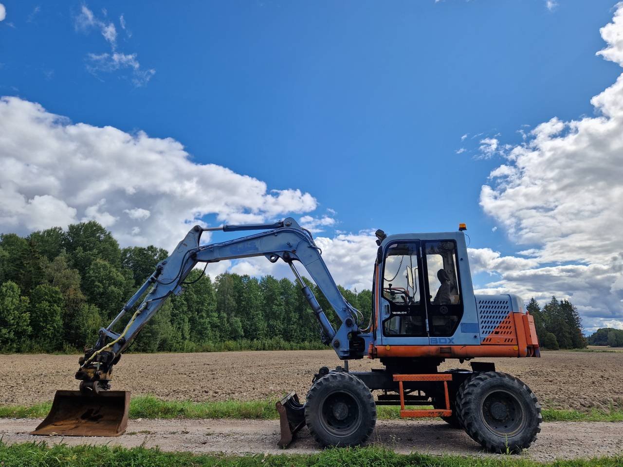 Takeuchi TB070w - Rototilt - ...