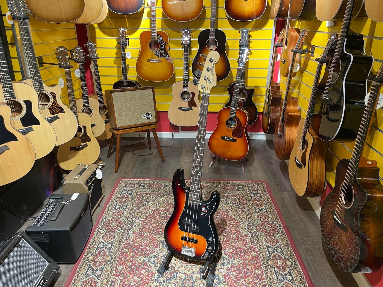 *DEMOEX* Fender Am Performer ...