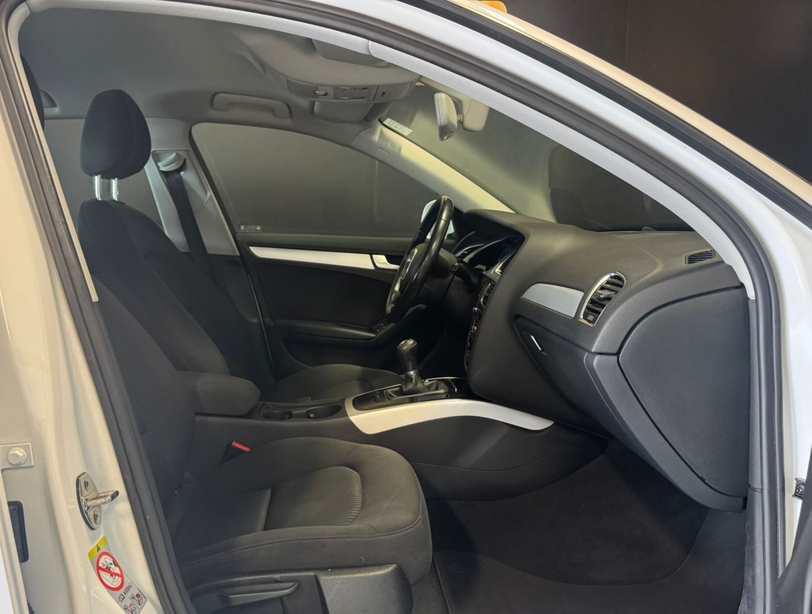 Audi A4 Sedan 1.8 TFSI Manual, 120hp, 2010