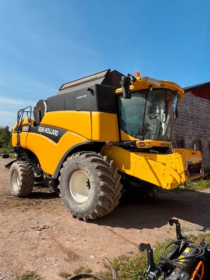 New Holland CX 860