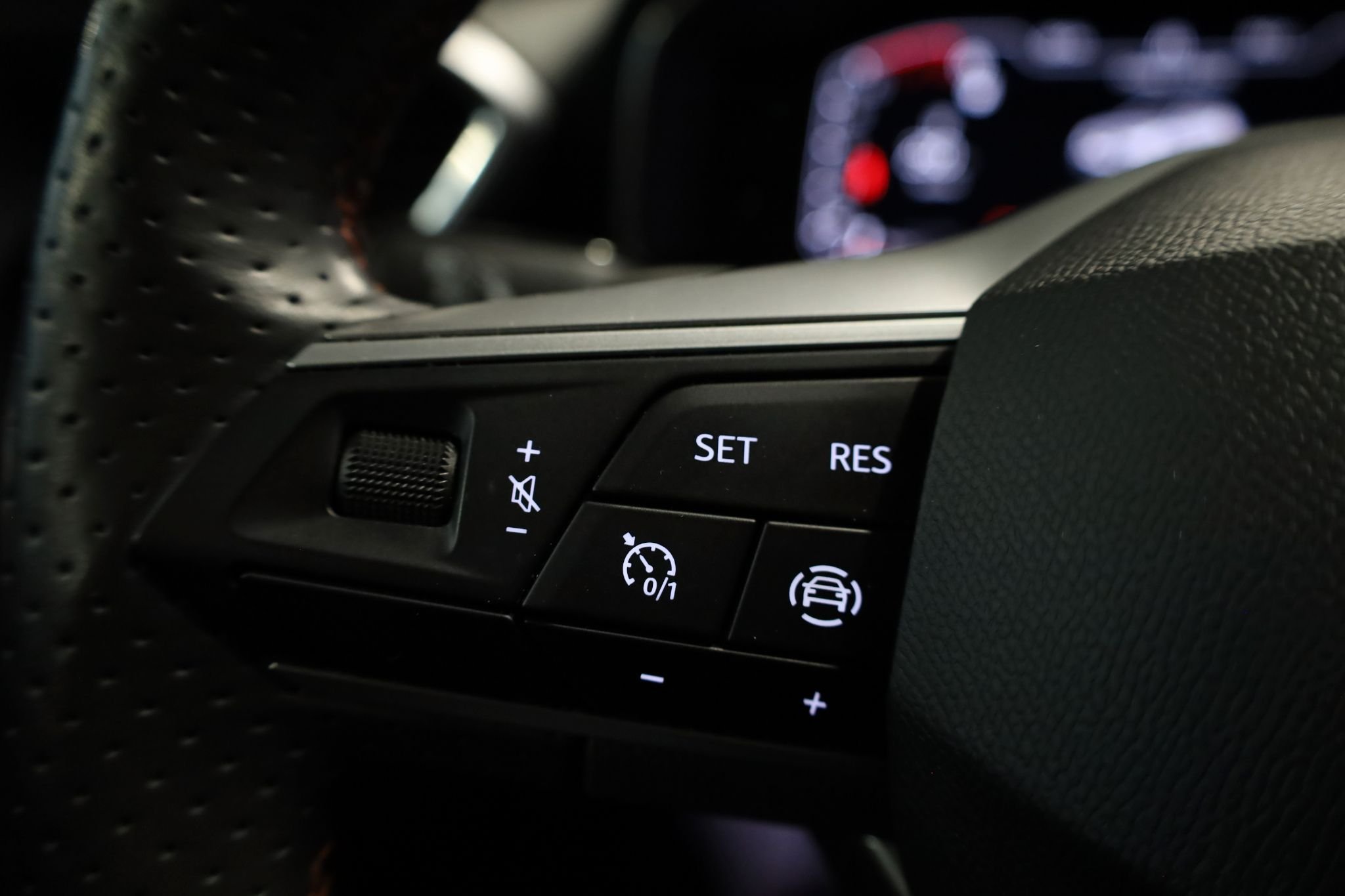 SEAT Leon 1.5 eTSI DSG sekvensiell, 7-trinn, 150ps, 2021