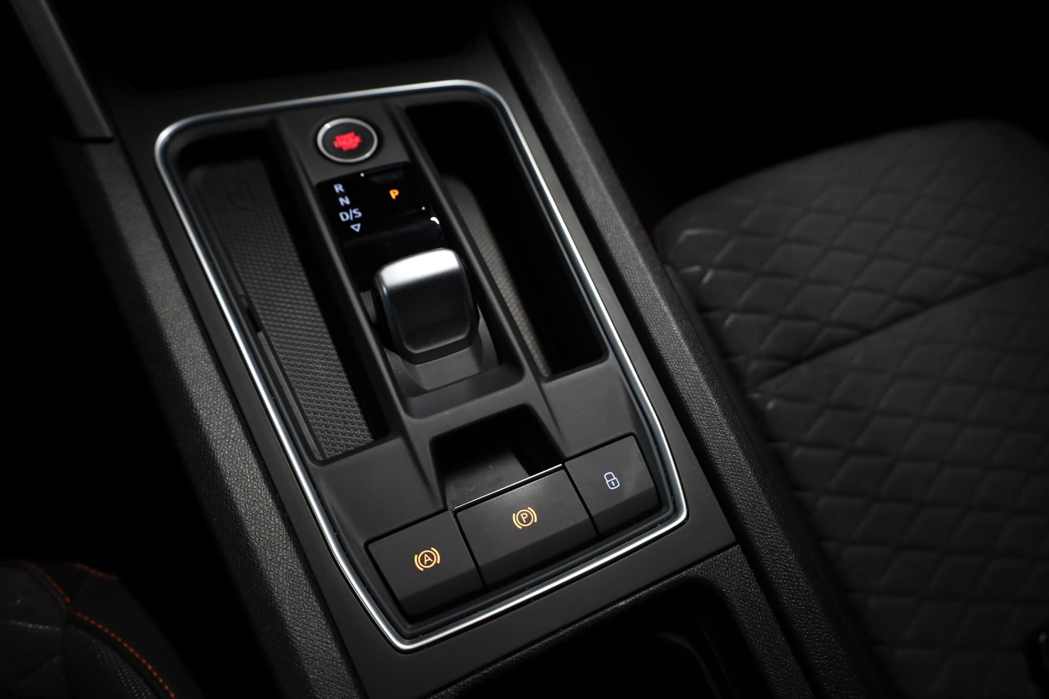 SEAT Leon 1.5 eTSI DSG sekvensiell, 7-trinn, 150ps, 2021