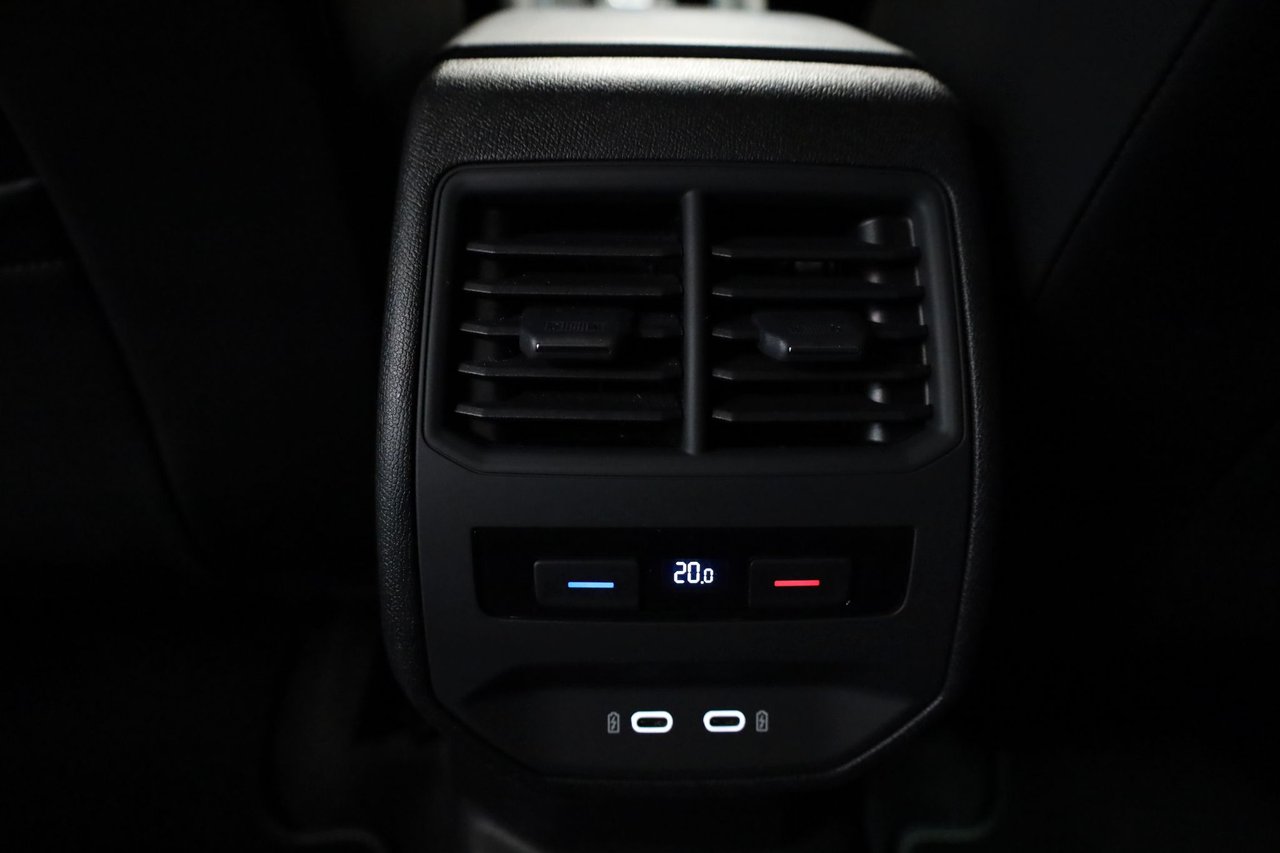 SEAT Leon 1.5 eTSI DSG sekvensiell, 7-trinn, 150ps, 2021