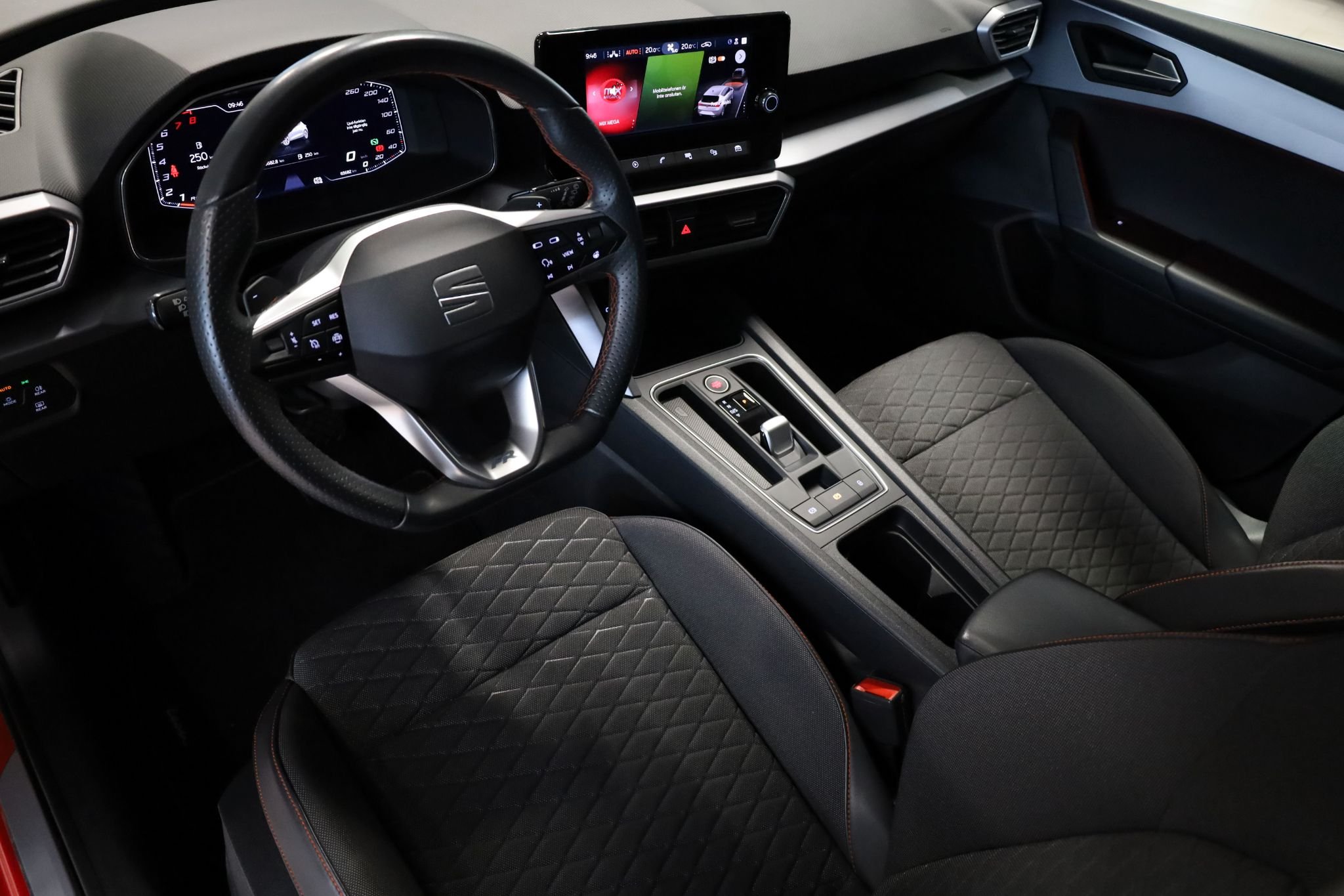 SEAT Leon 1.5 eTSI DSG sekvensiell, 7-trinn, 150ps, 2021