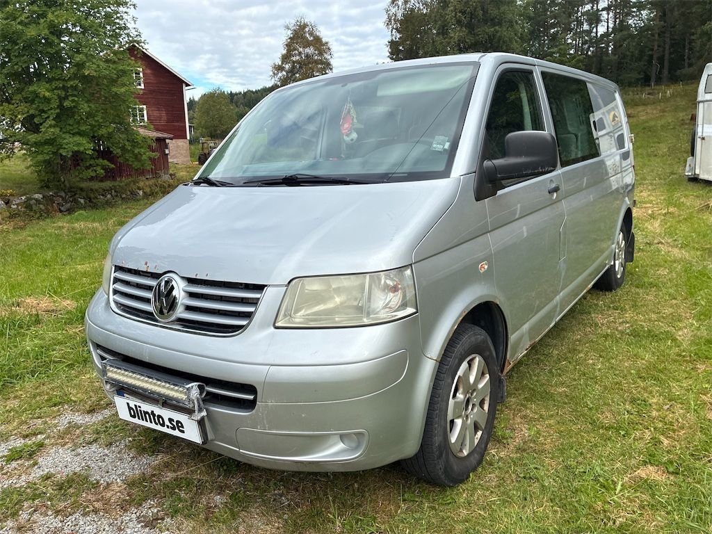 Lätt lastbil VW KOMBI 2,5 4-M...