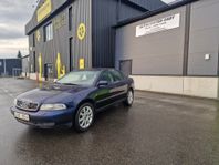 Audi A4 Sedan 1.8L 125HK NY SERVAD FÅ ÄGARE
