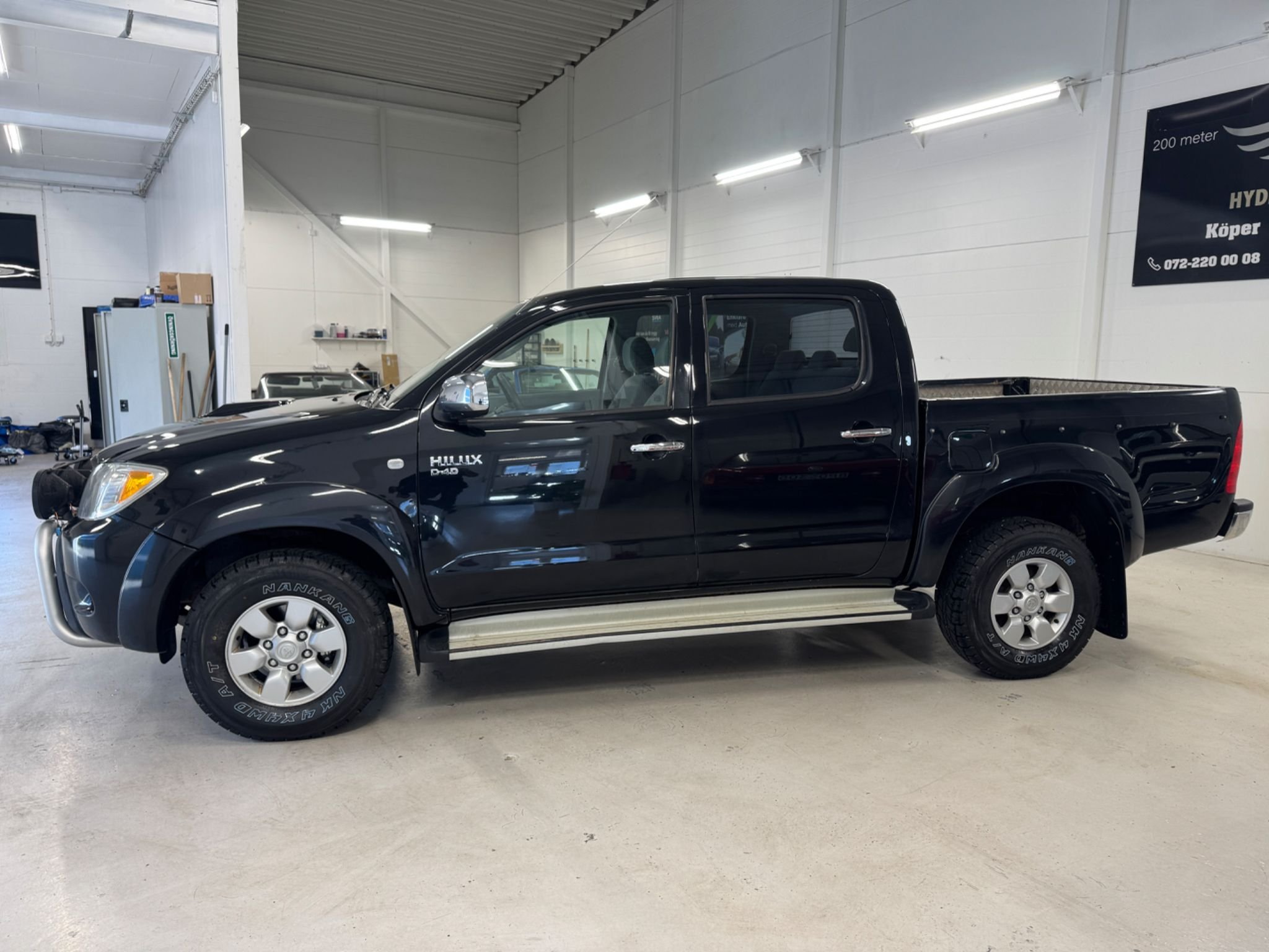 Toyota Hilux Double Cab 2.5 4x4 Manual, 120hp, 2008