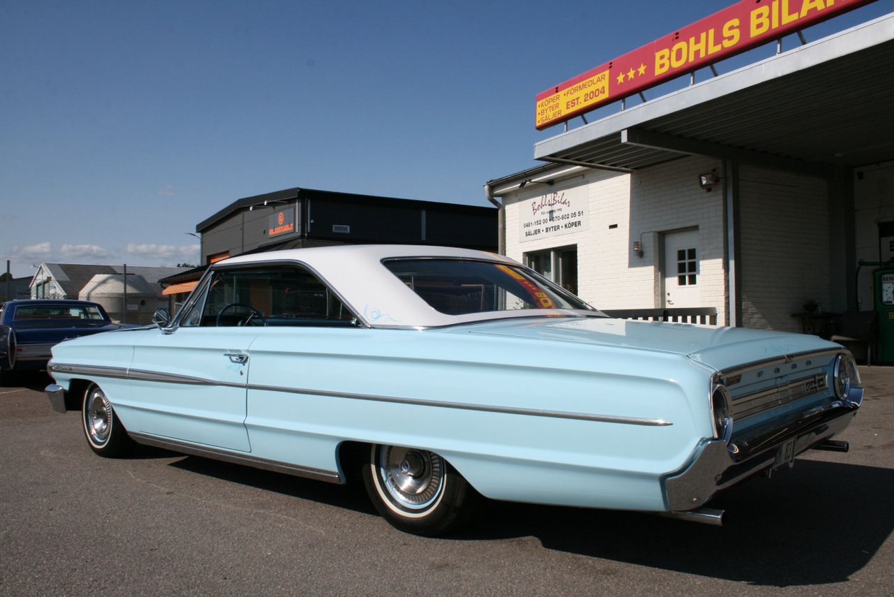 Ford Galaxie 500 2 Door Hardtop