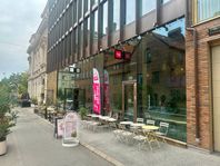 Poke Bowl-restaurang på trendsäkra Teatergatan