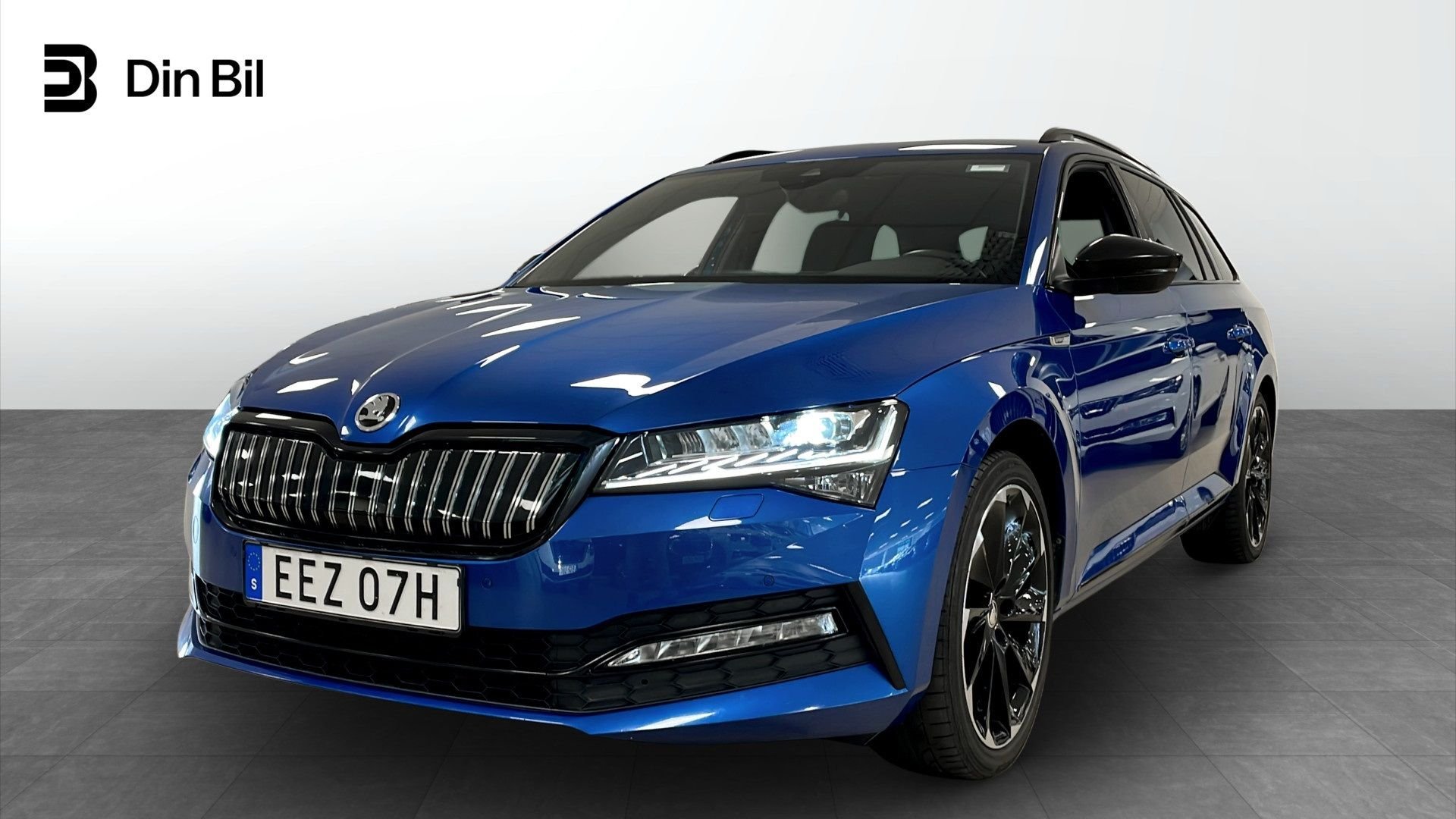 Škoda Superb iV Combi 1.4 TSI iV DSG Sequential, 218hp, 2023