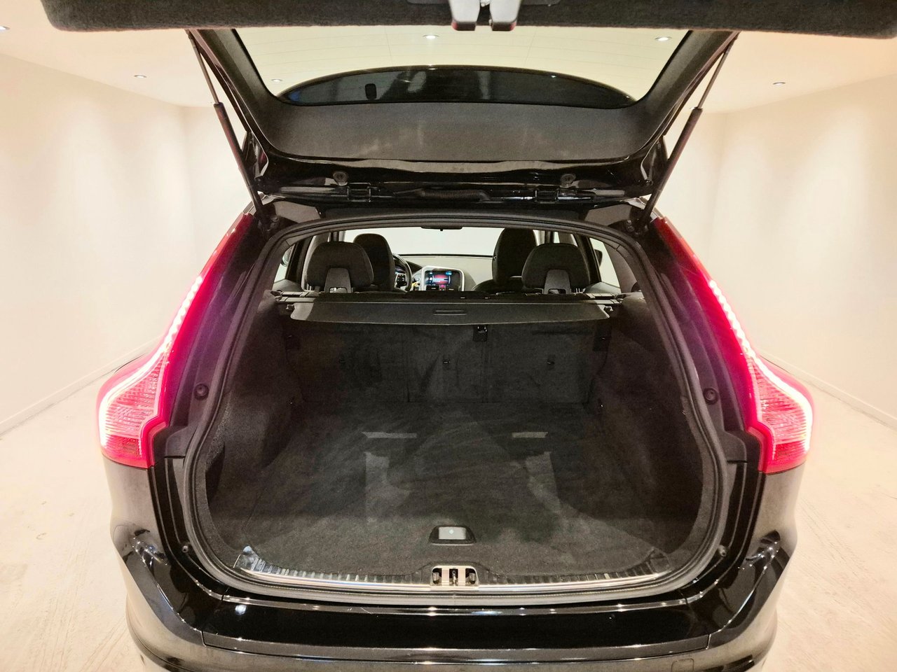 Volvo XC60 D4 AWD Manuell, 181hk, 2014