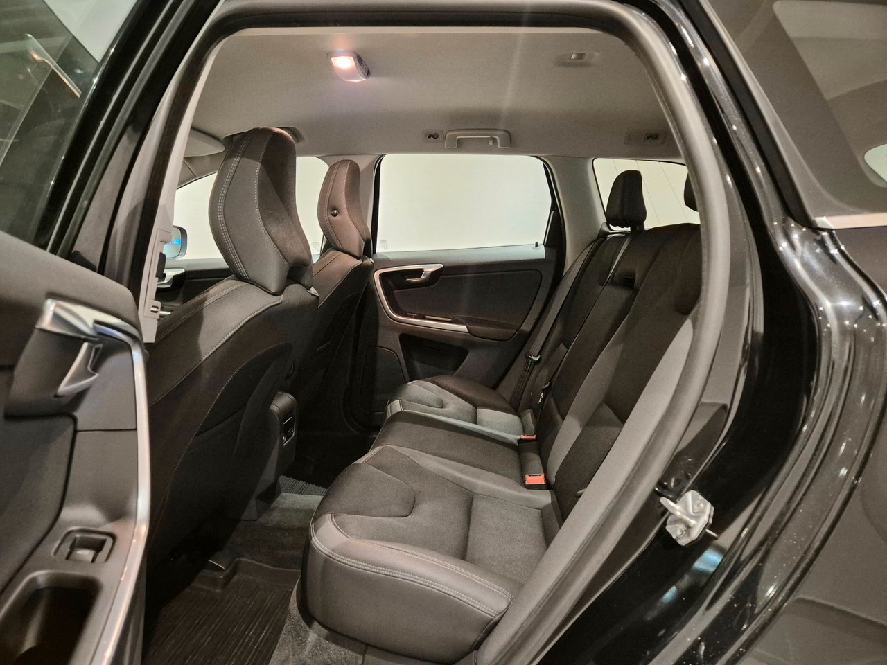 Volvo XC60 D4 AWD Manuell, 181hk, 2014