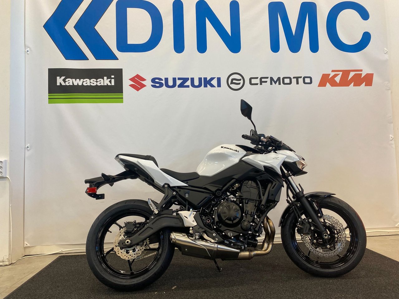 Kawasaki Z650 ABS "Fabriksny ...