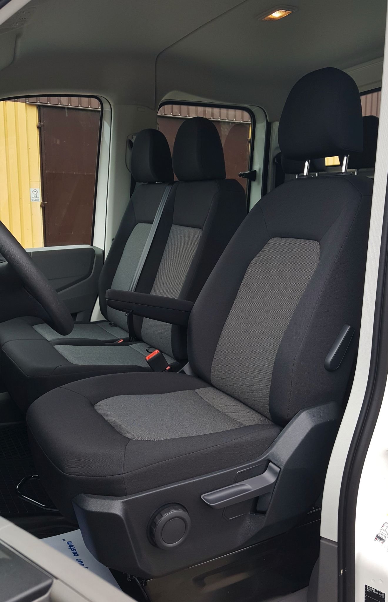 Volkswagen Crafter Chassi Dobbelcab 35 2.0 TDI 4Motion Manuell, 6-trinn, 140hk, 2023