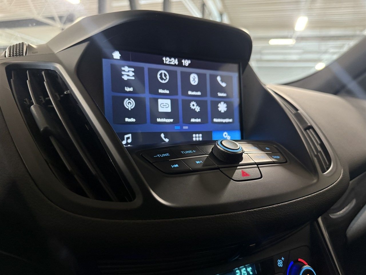 Ford Kuga 2.0 TDCi Powershift, 120hp, 2019