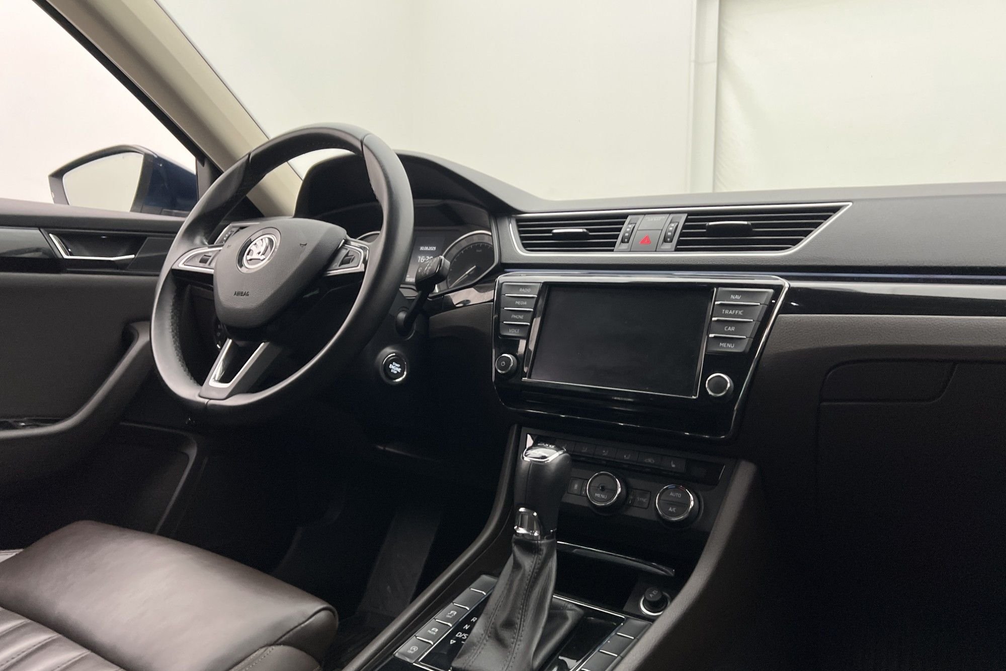 Škoda Superb Combi 2.0 TSI 4x4 DSG Sequential, 280hp, 2017