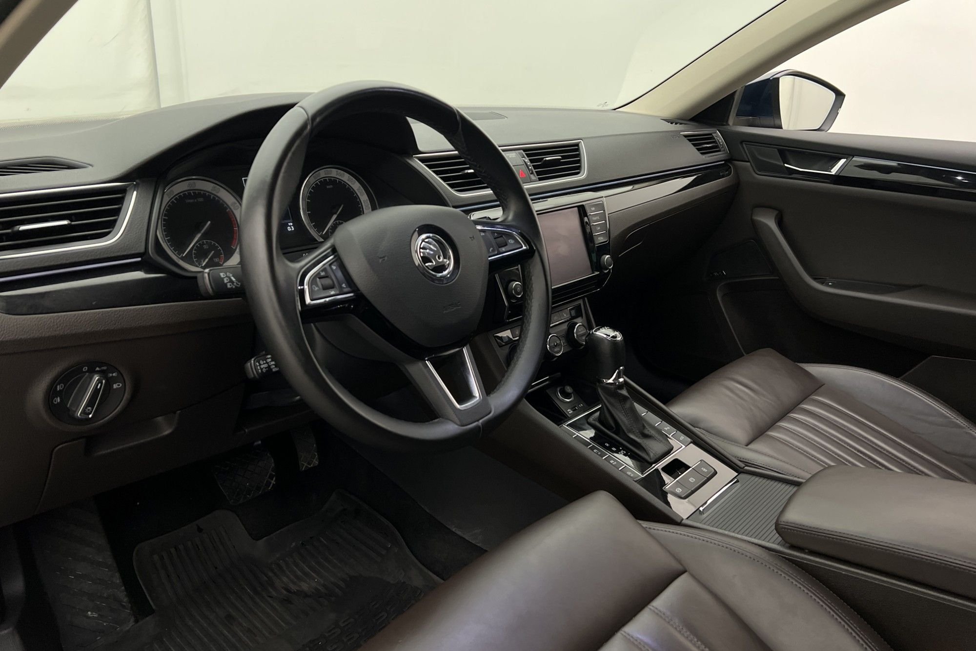 Škoda Superb Combi 2.0 TSI 4x4 DSG Sequential, 280hp, 2017