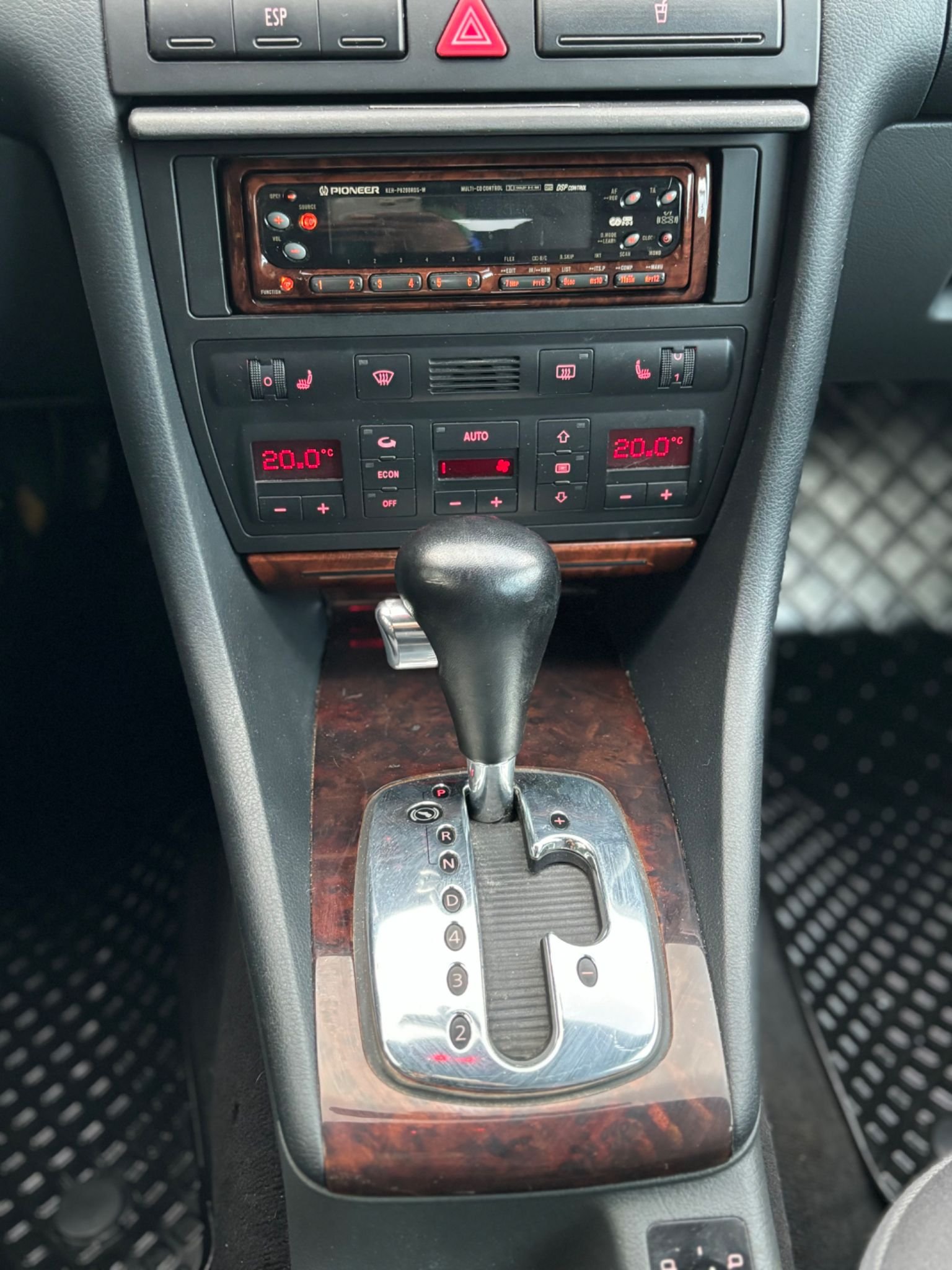 Audi A6 Avant 2.7 T V6 quattro TipTronic, 230hk, 2000