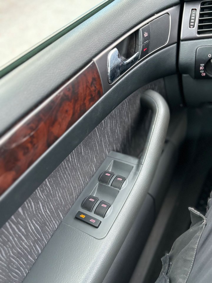 Audi A6 Avant 2.7 T V6 quattro TipTronic, 230hk, 2000