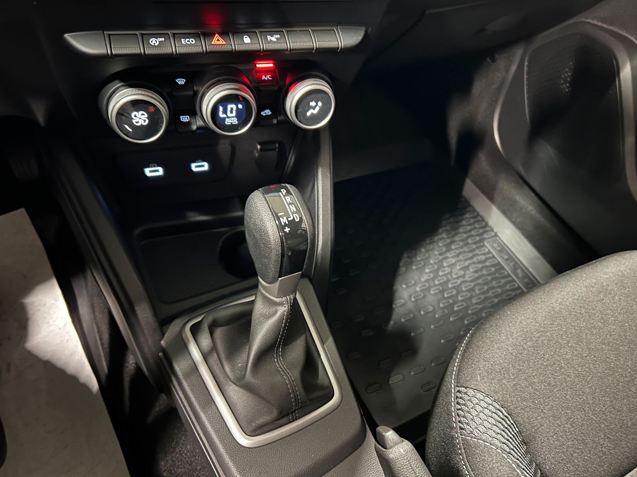 Dacia Duster 1.3 TCe GPF EDC, 6-trinn, 150hk, 2023