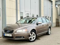 Volvo V70 2.5T Flexifuel DRIVe Momentum/Drag