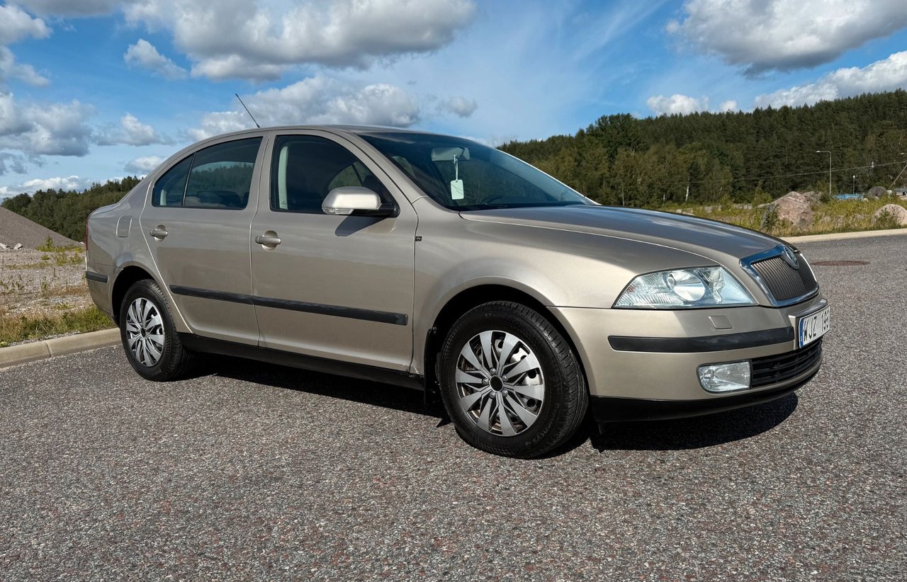 Škoda Octavia 1.6 MPI Manuell, 102hk, 2005