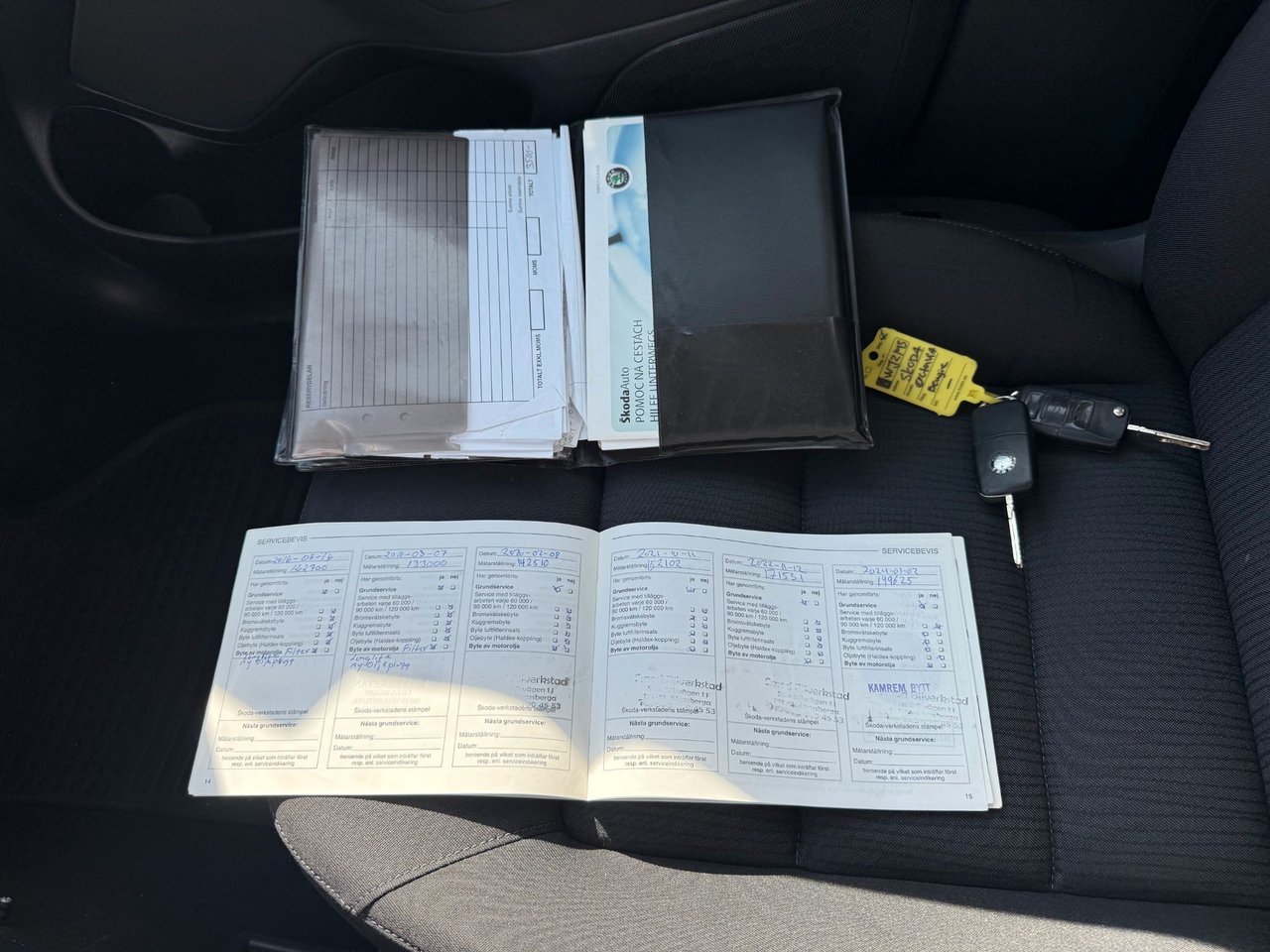 Škoda Octavia 1.6 MPI Manuell, 102hk, 2005