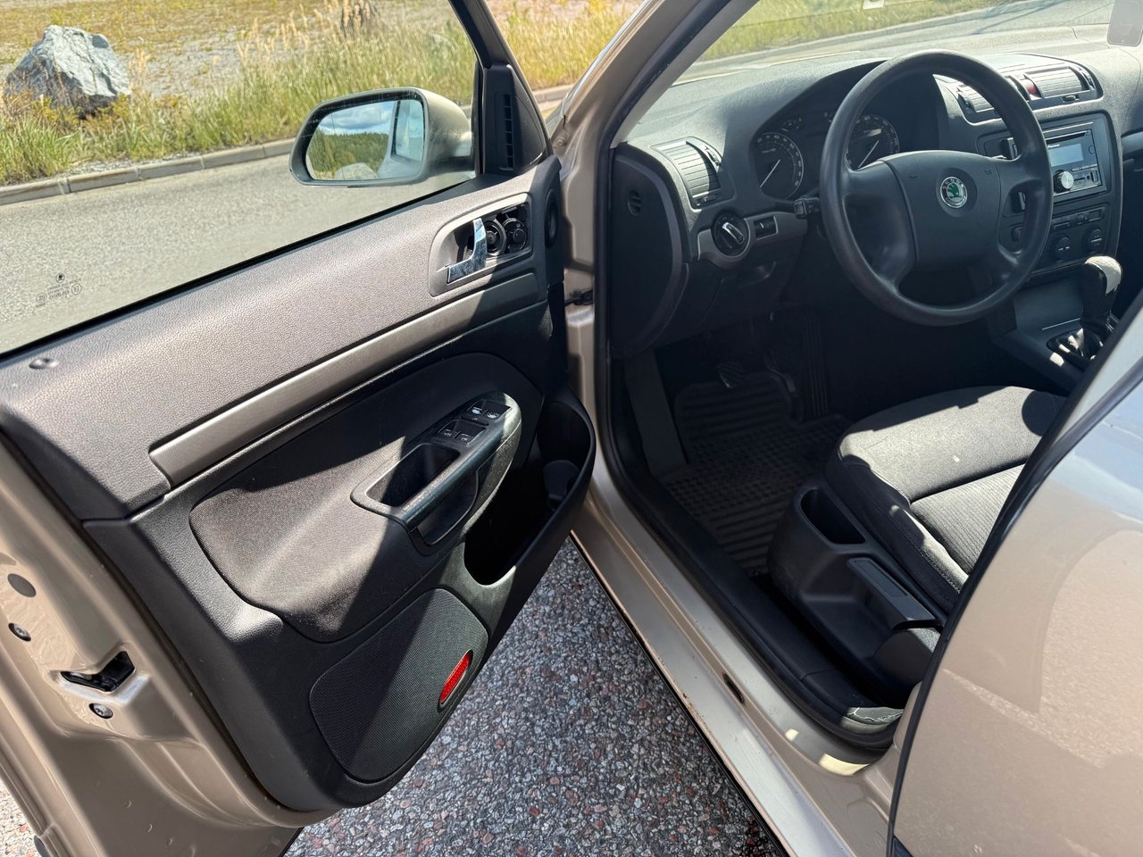 Škoda Octavia 1.6 MPI Manuell, 102hk, 2005