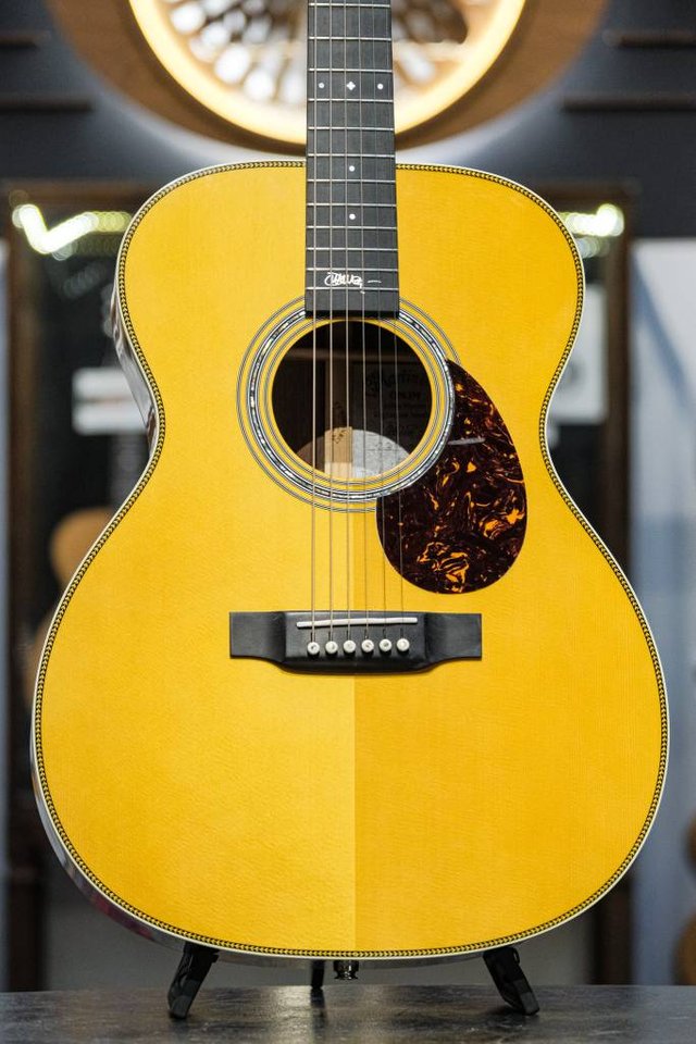 2013 Martin OMJM John Mayer n...