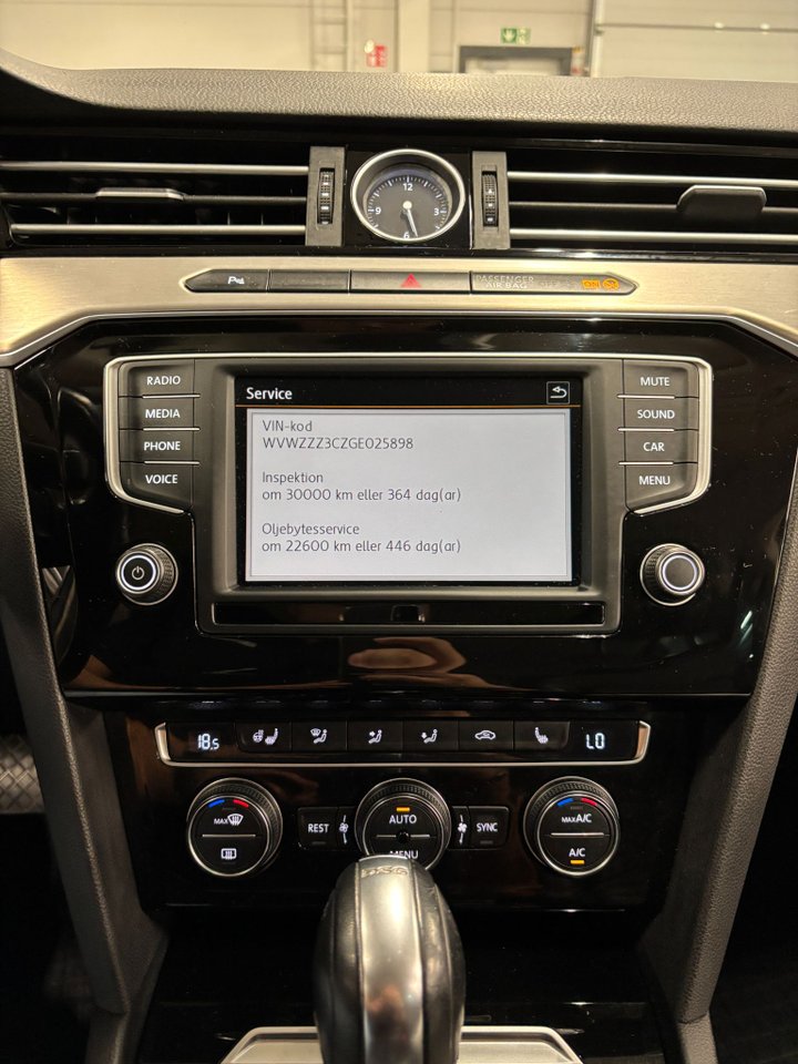 Volkswagen Passat Variant 2.0 TDI DPF SCR BMT 4Motion DSG Sequential, 240hp, 2016