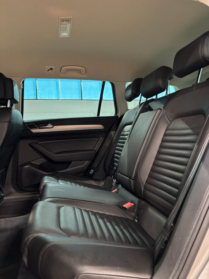 Volkswagen Passat Variant 2.0 TDI DPF SCR BMT 4Motion DSG Sequential, 240hp, 2016