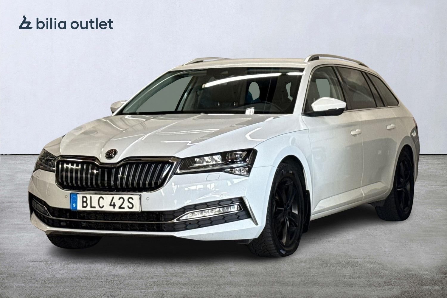 Škoda Superb iV Combi 1.4 TSI iV DSG Sekventiell, 218hk, 2022
